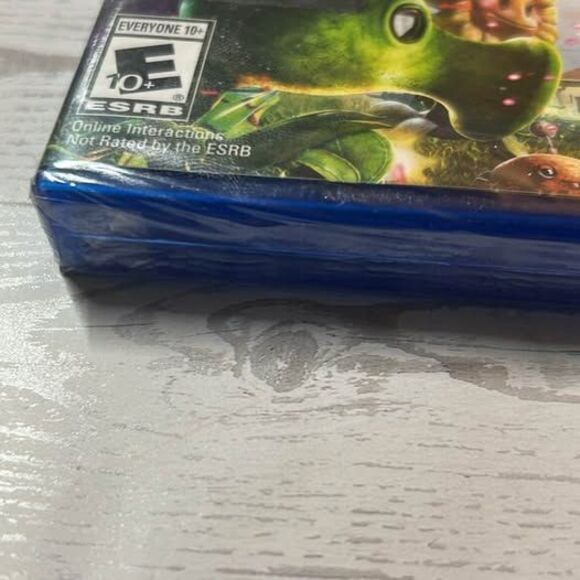 PLANTS VS ZOMBIES GARDEN WARFARE PS4 NEW! Sealed New - Picture 4 of 4
